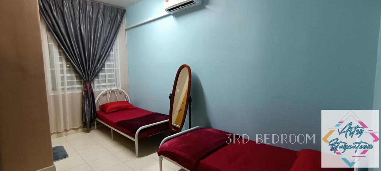 Artsy Staycation Malacca Exterior foto